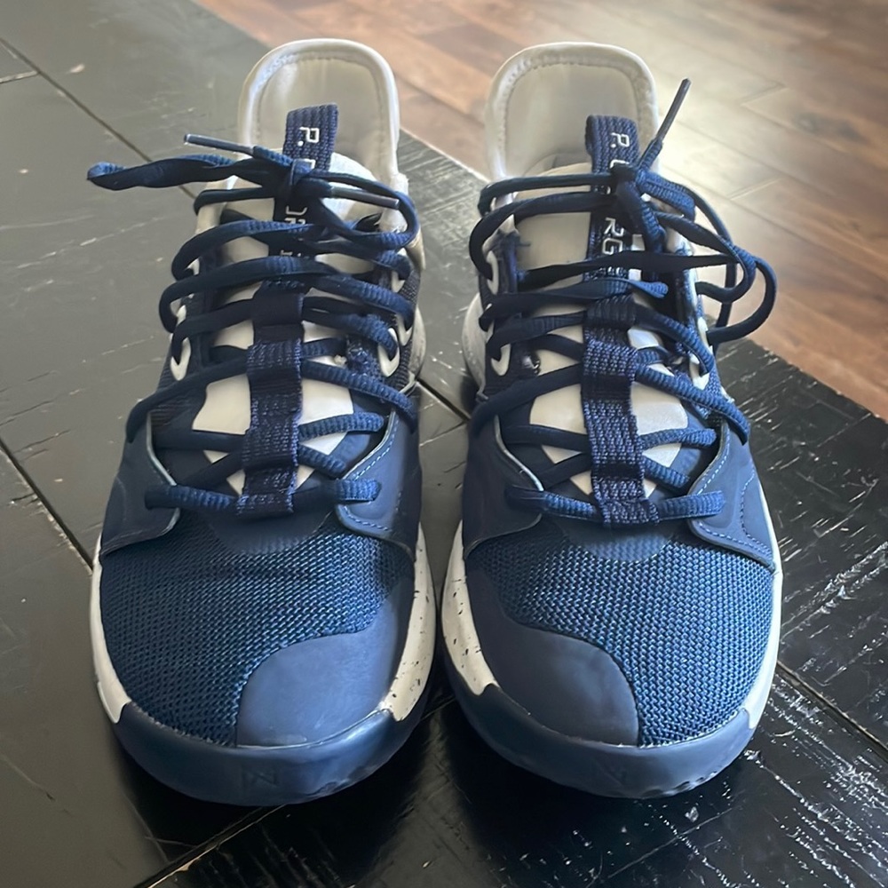Mens Nike P George basketball shoes